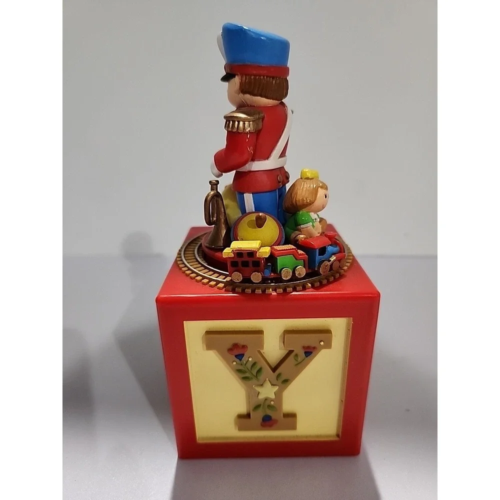 Enesco vintage 1981